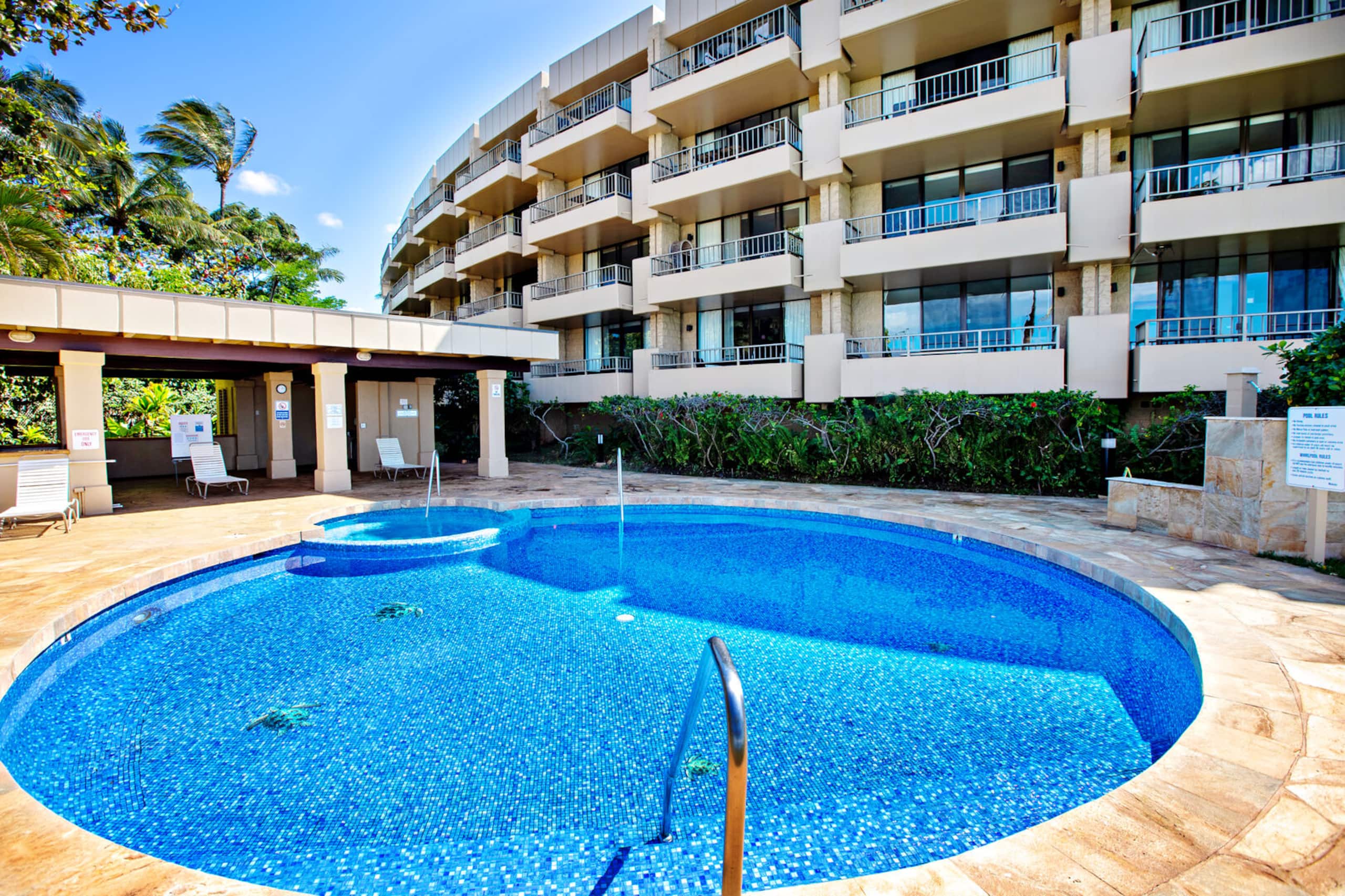 Condo in Lahaina · ★4.76 · 2 bedrooms · 4 beds · 2 private baths - Image 27