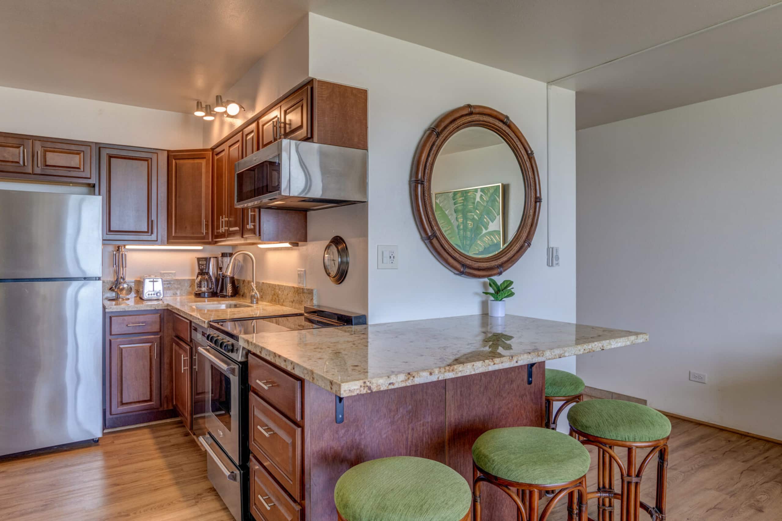 Condo in Lahaina · ★4.76 · 2 bedrooms · 4 beds · 2 private baths - Image 12