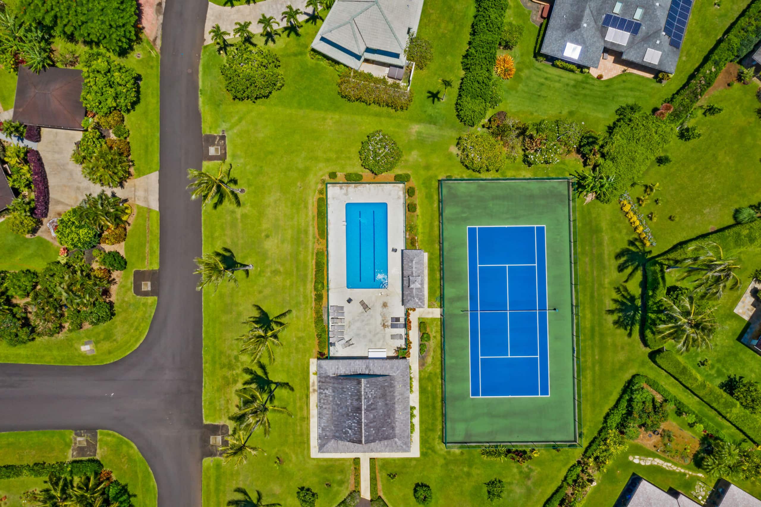Home in Princeville · ★4.97 · 4 bedrooms · 6 beds · 2 private baths - Image 49