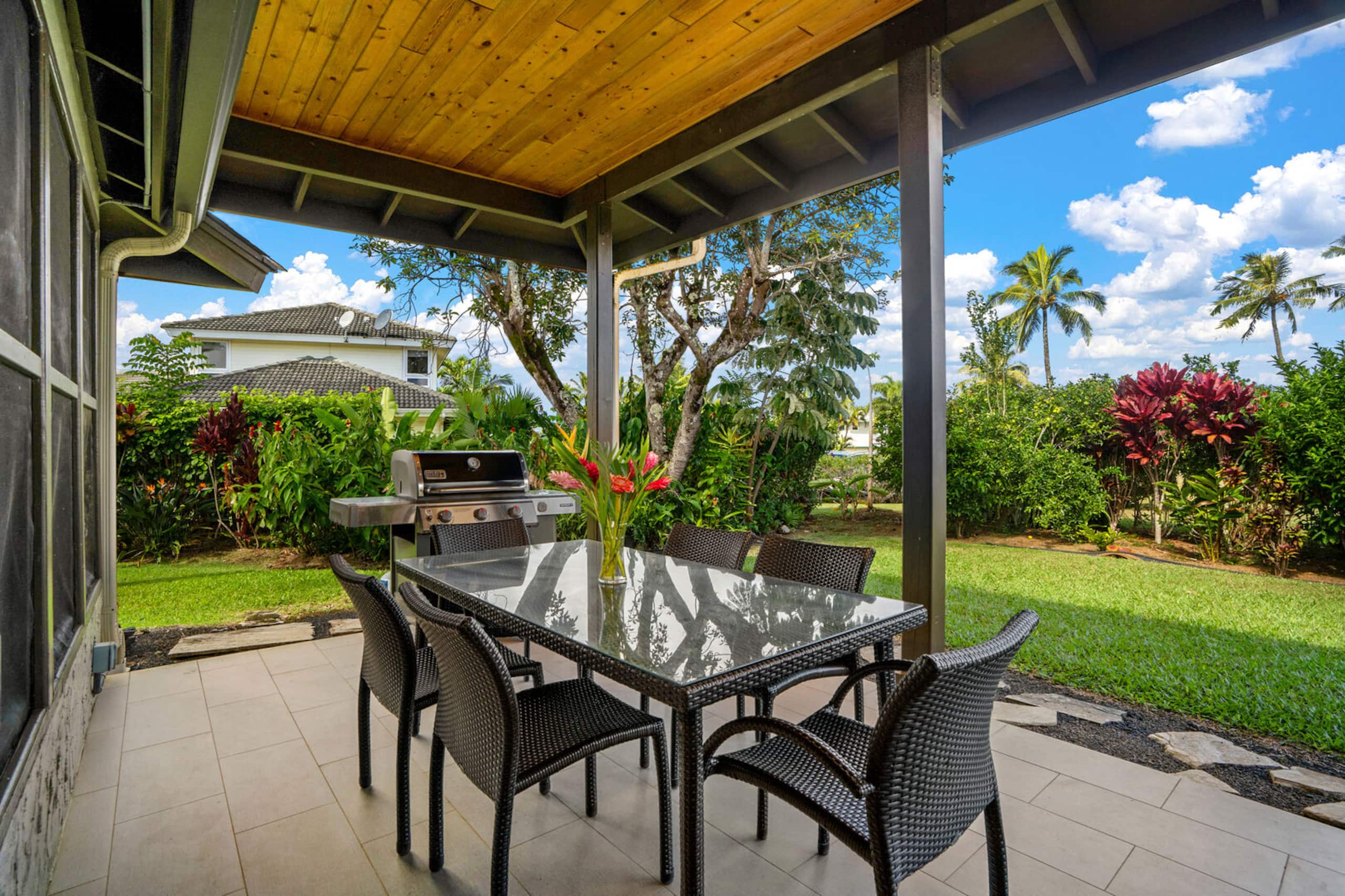 Home in Princeville · ★4.97 · 4 bedrooms · 6 beds · 2 private baths - Image 10