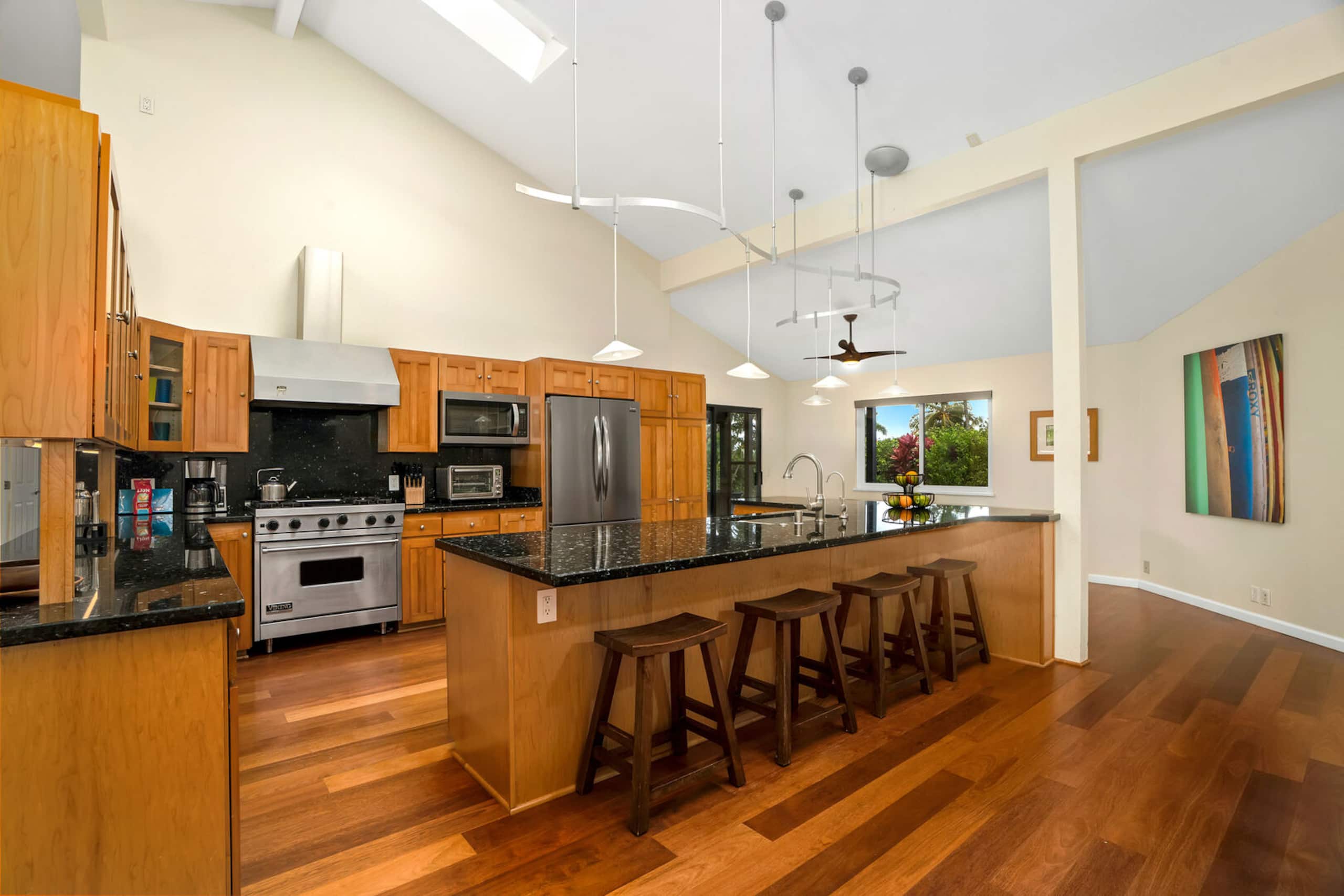 Home in Princeville · ★4.97 · 4 bedrooms · 6 beds · 2 private baths - Image 22