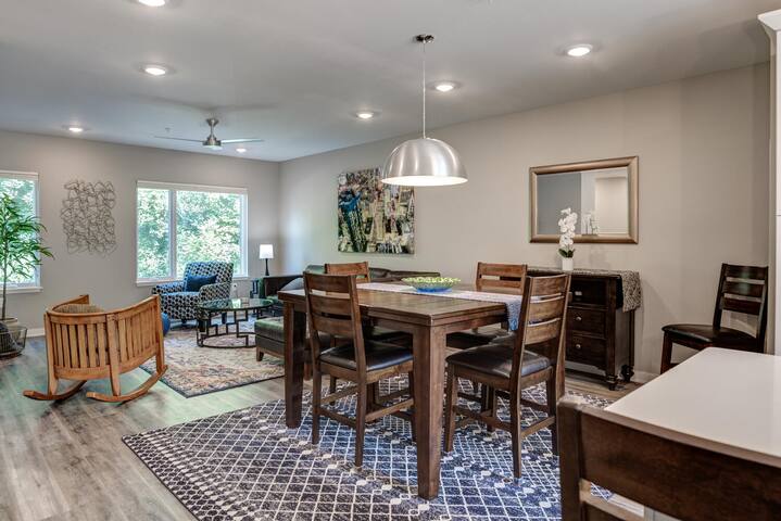 Asheville Proud South Slope Townhome gallery image 2