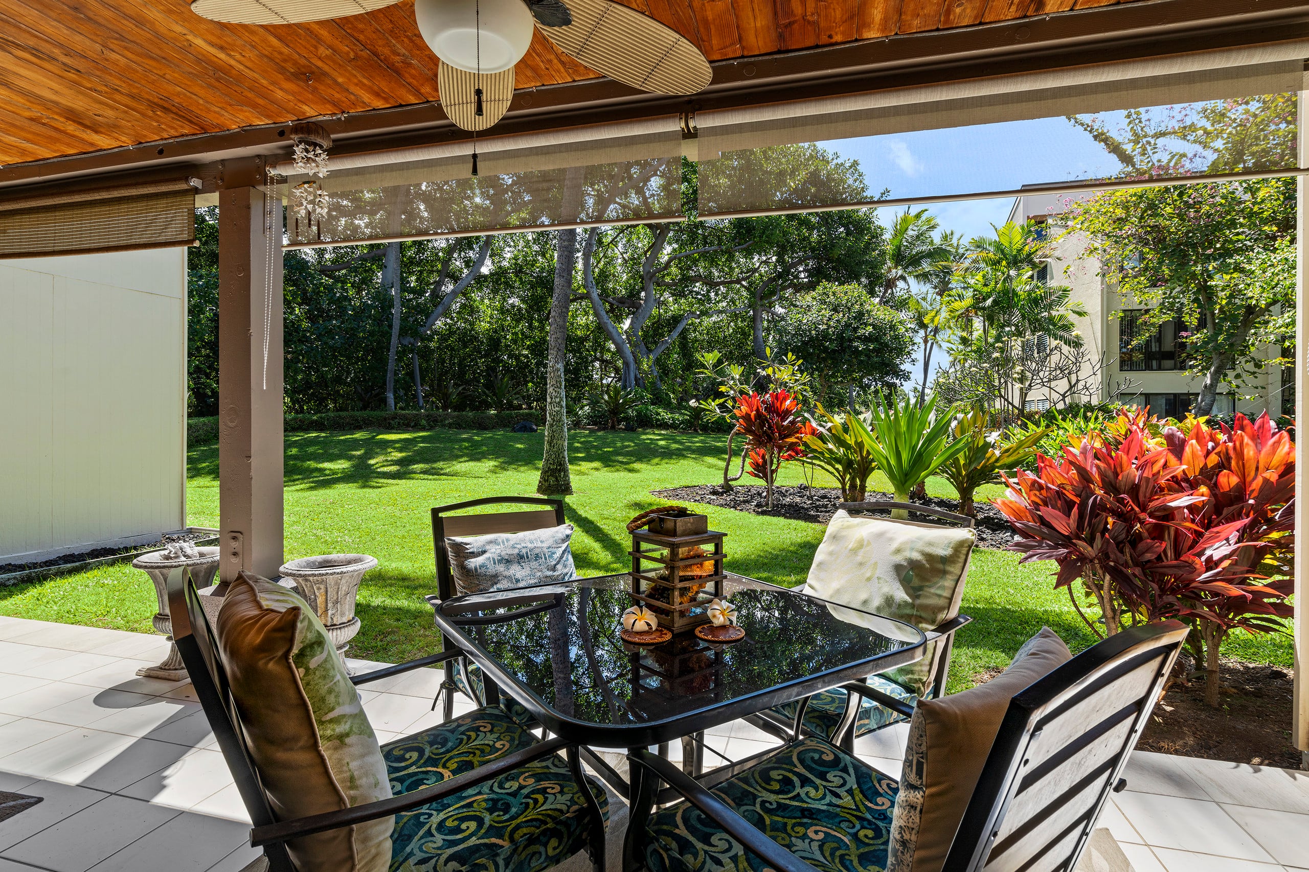 Condo in Kailua-Kona · ★4.7 · 2 bedrooms · 3 beds · 2 shared baths - Image 1