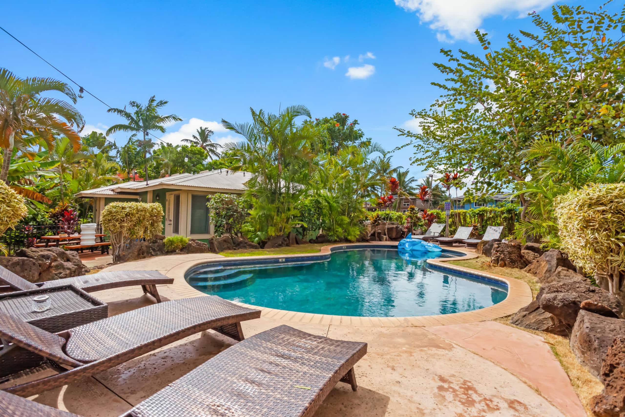 koolkondo Beach Bungalow with Pool by the beach - Photo 14