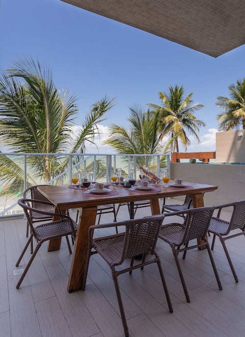 Luxury private pool, 3 suites White Haus by Jess