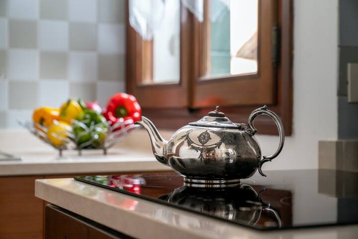 Duplex with the rooftop step away Piazza S. Marco gallery image 5