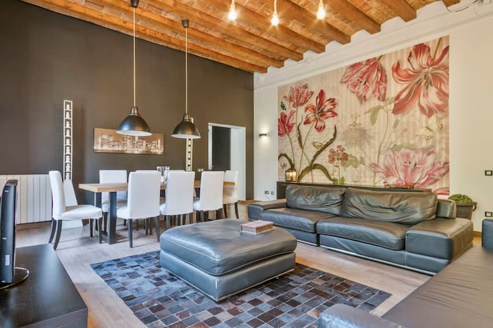 Sweett | Midtown Mariscal