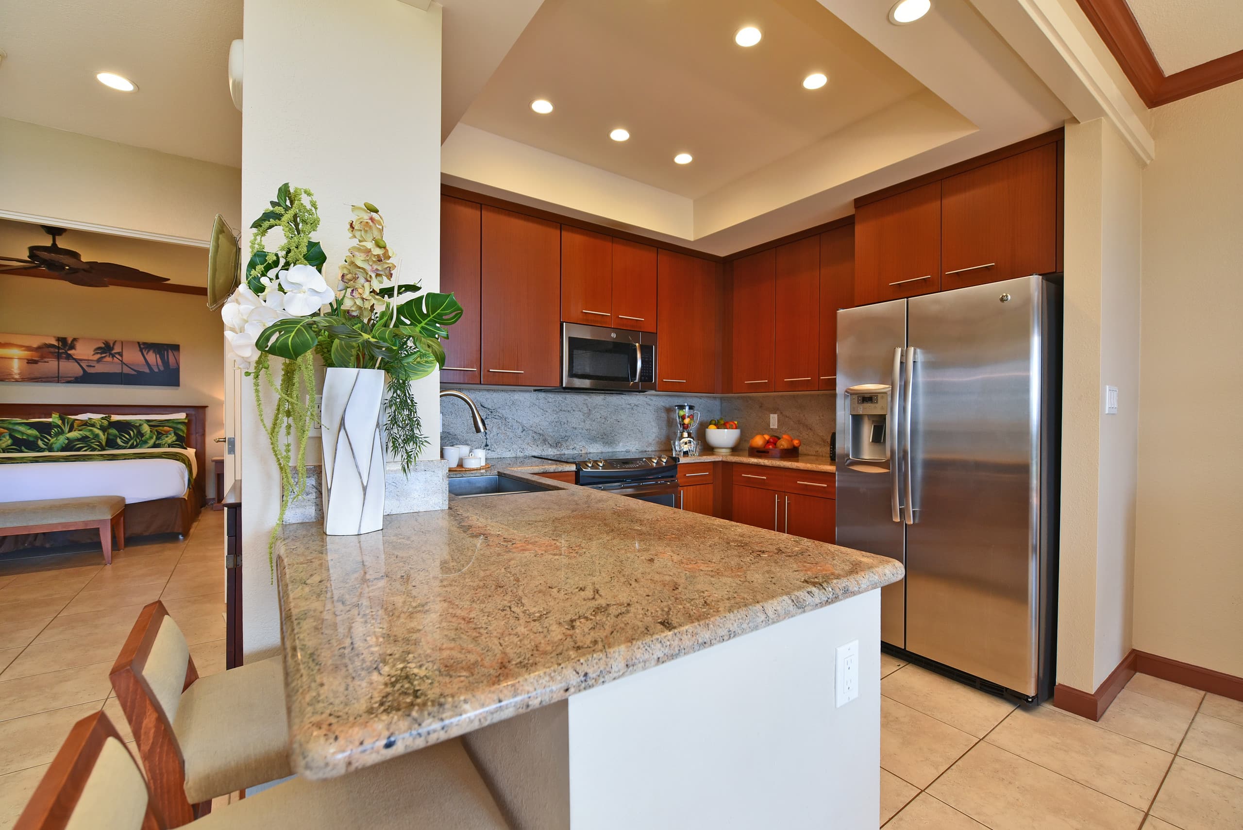 Condo in Lahaina · ★4.87 · 2 bedrooms · 2 beds · 2 baths - Image 1