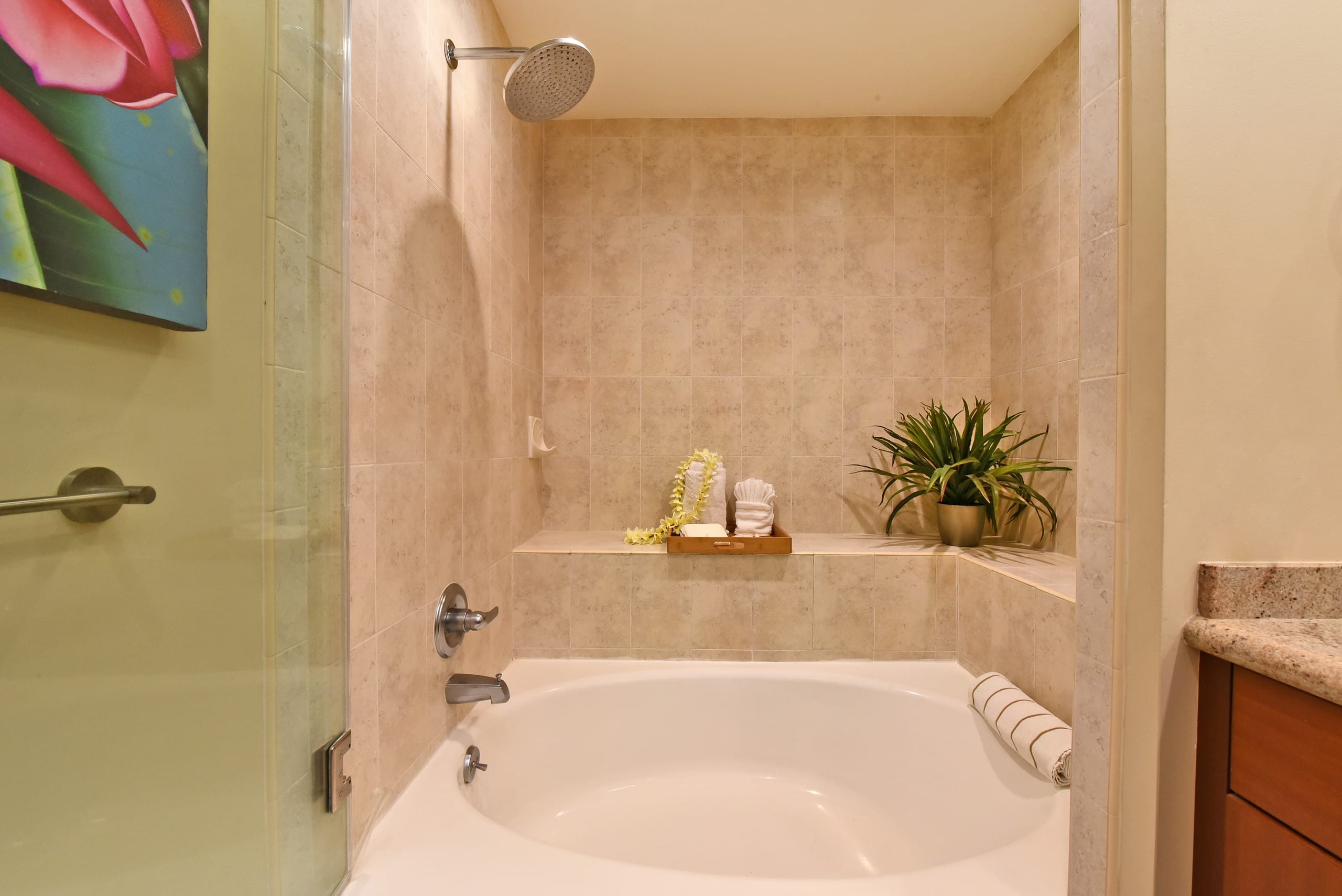 Condo in Lahaina · ★4.87 · 2 bedrooms · 2 beds · 2 baths - Image 13