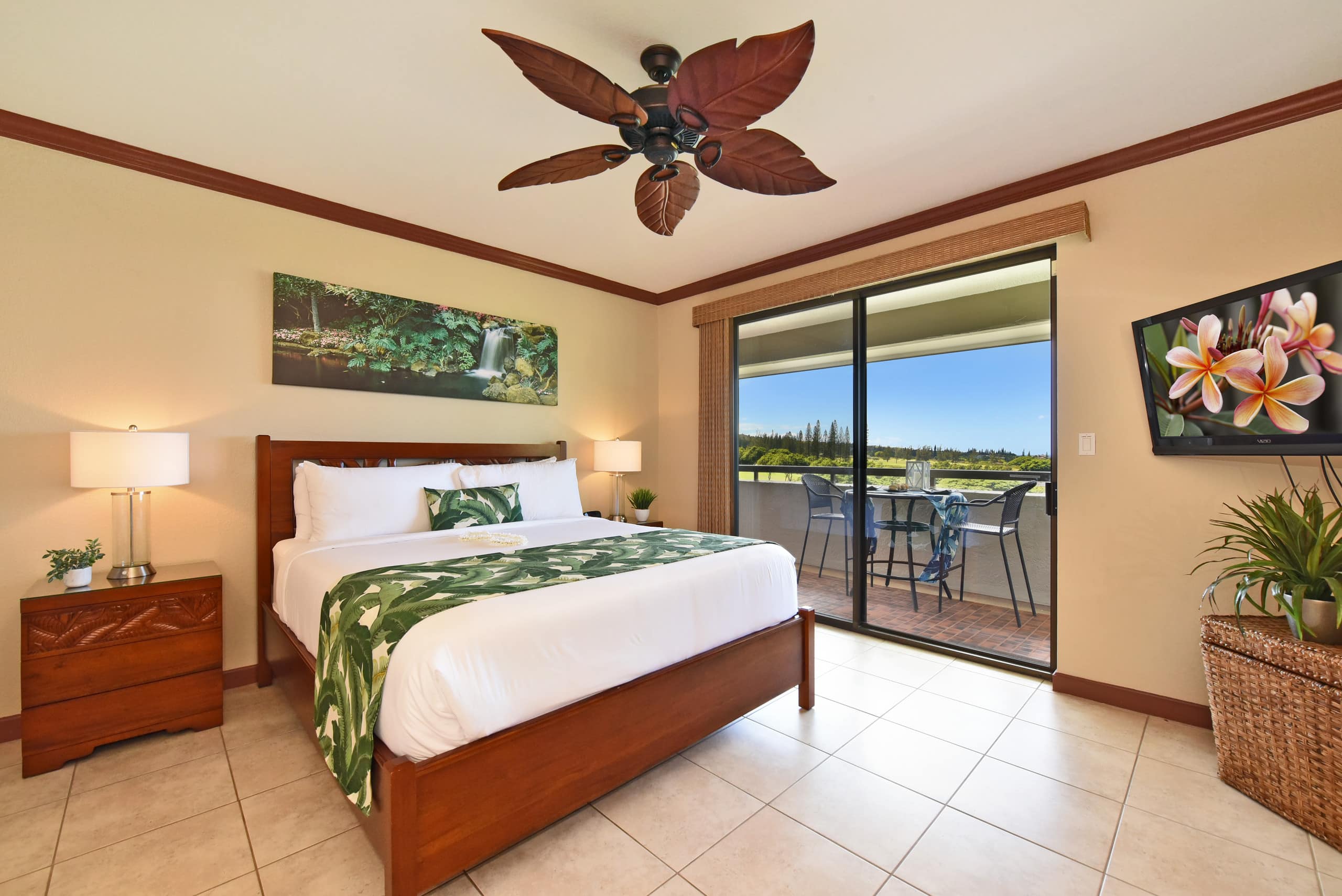 Condo in Lahaina · ★4.87 · 2 bedrooms · 2 beds · 2 baths - Image 6