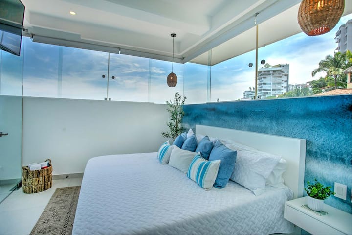 Unique 2BR Corner Luxe Condo at Orchid by *Maxwell - Apartments
