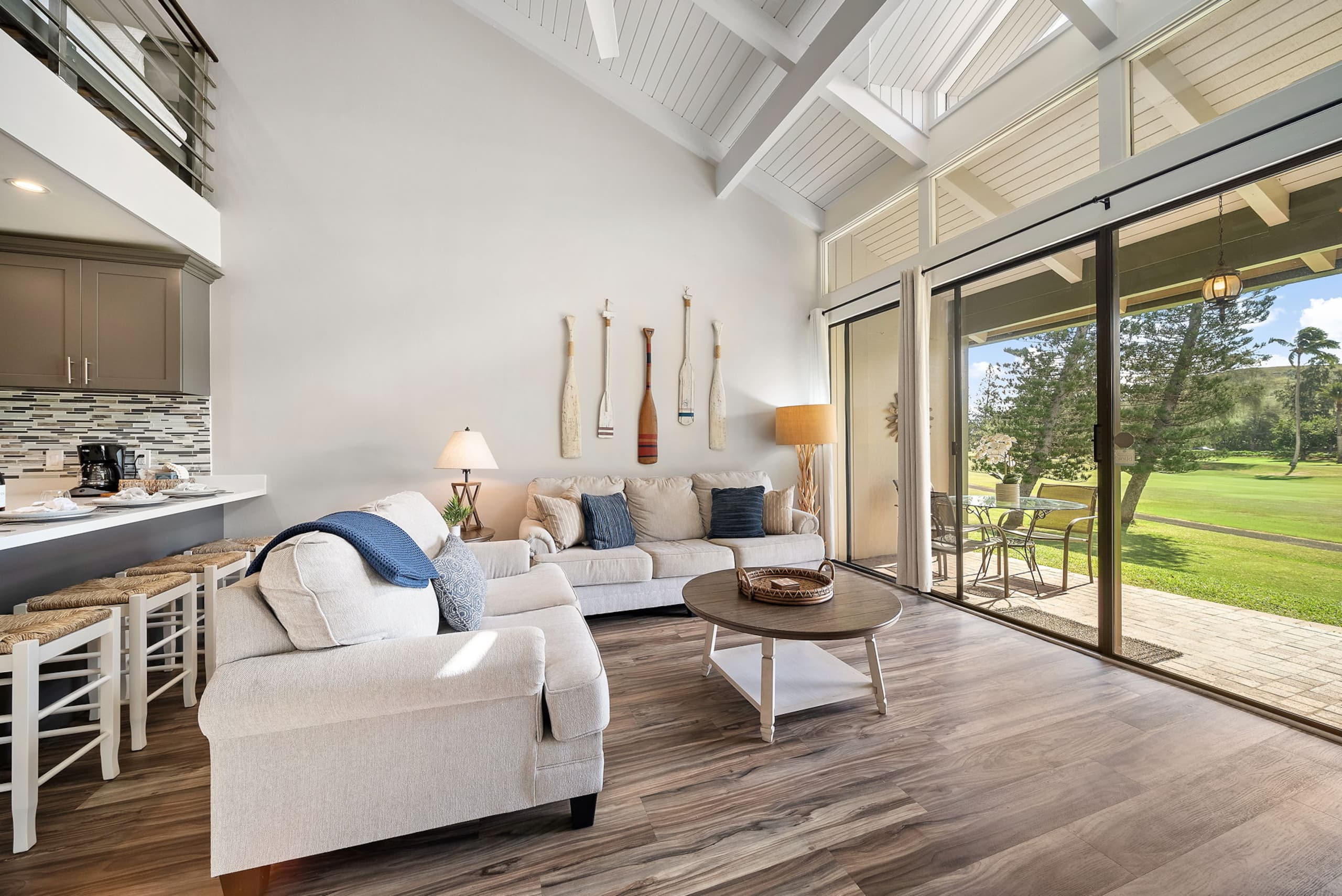 Condo in Kahuku · ★4.8 · 2 bedrooms · 4 beds · 2 shared baths - Image 1