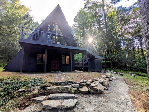 Green Mountain A-Frame with HOT TUB near Stratton