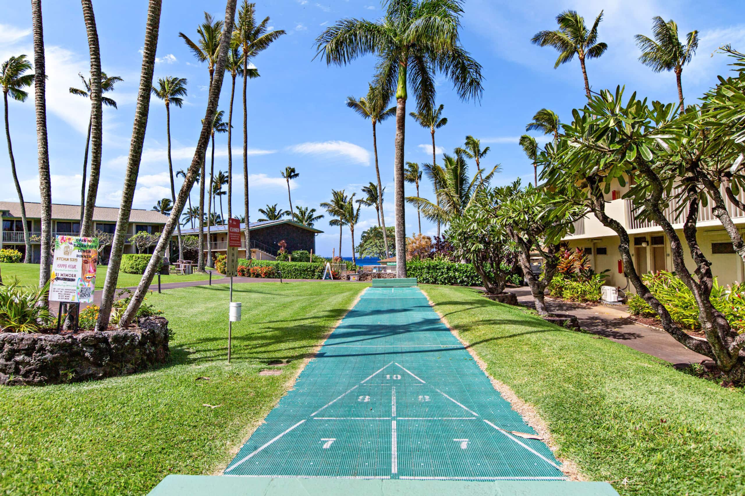 Condo in Lahaina · ★4.8 · Studio · 2 beds · 1 bath - Image 31