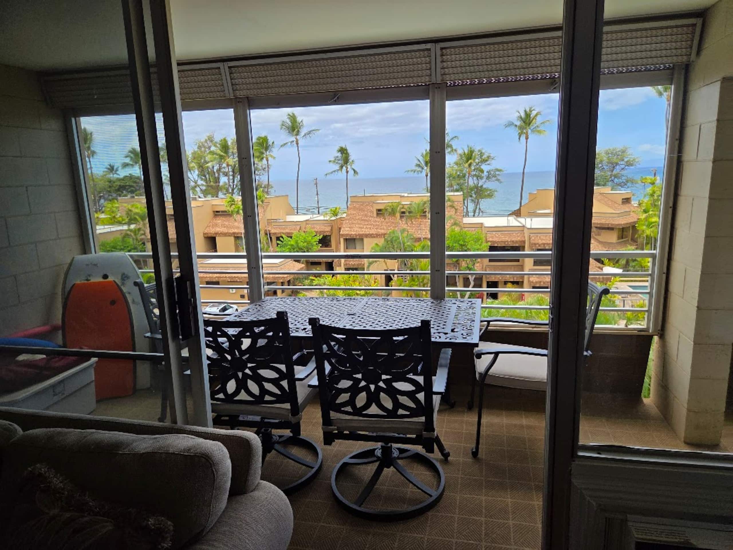 Condo in Kihei · ★4.62 · 3 bedrooms · 5 beds · 2 baths - Image 32