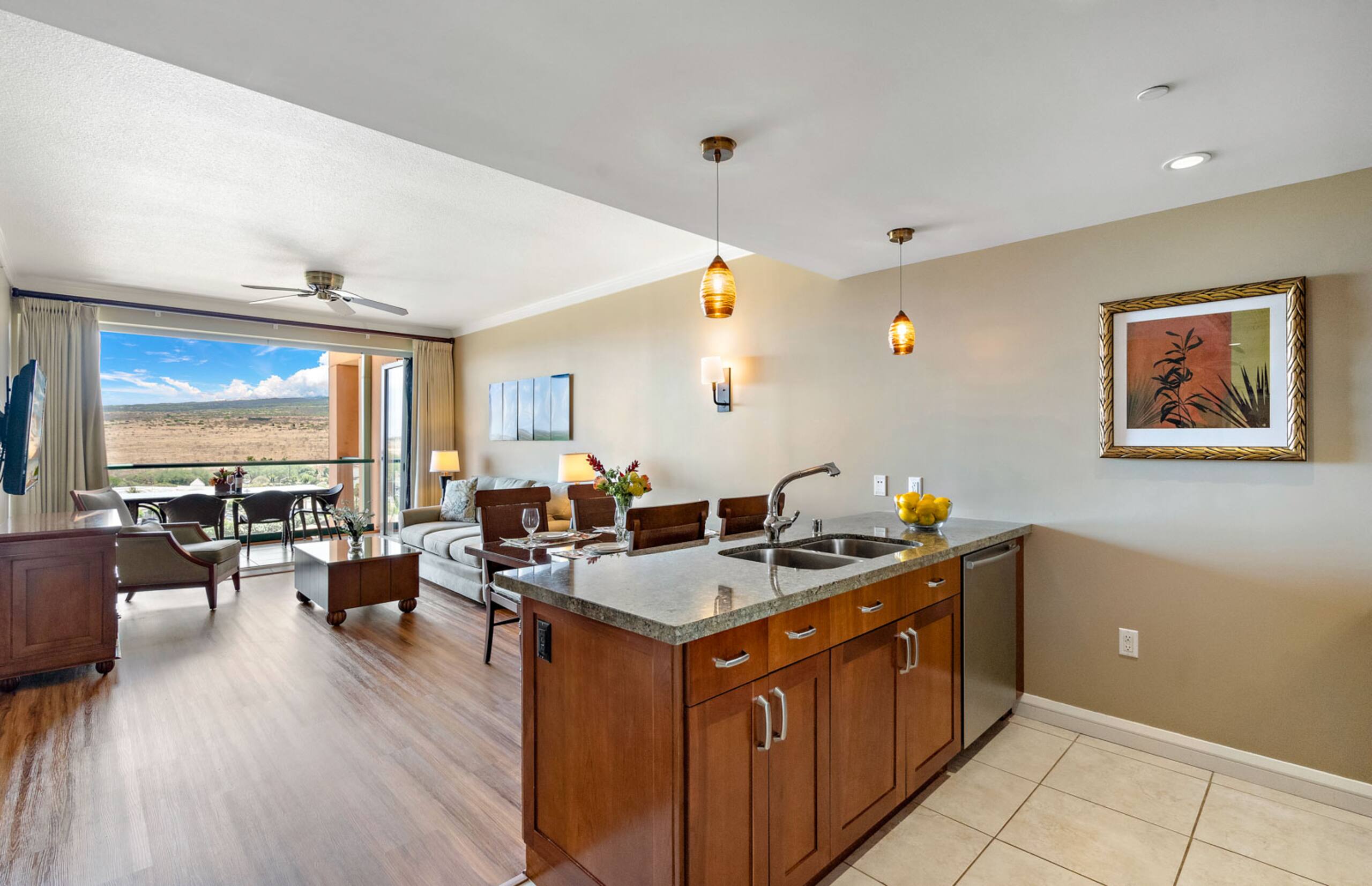 Condo in Lahaina · ★4.79 · 1 bedroom · 2 beds · 1 bath - Image 3