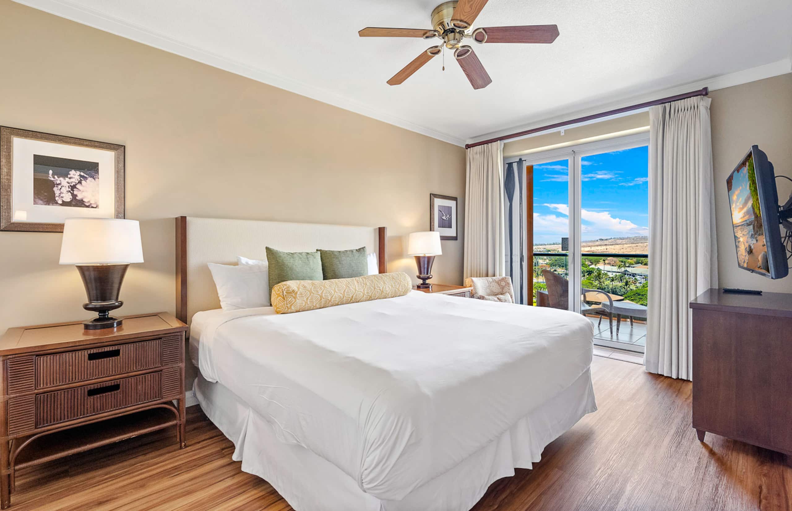 Condo in Lahaina · ★4.79 · 1 bedroom · 2 beds · 1 bath - Image 18