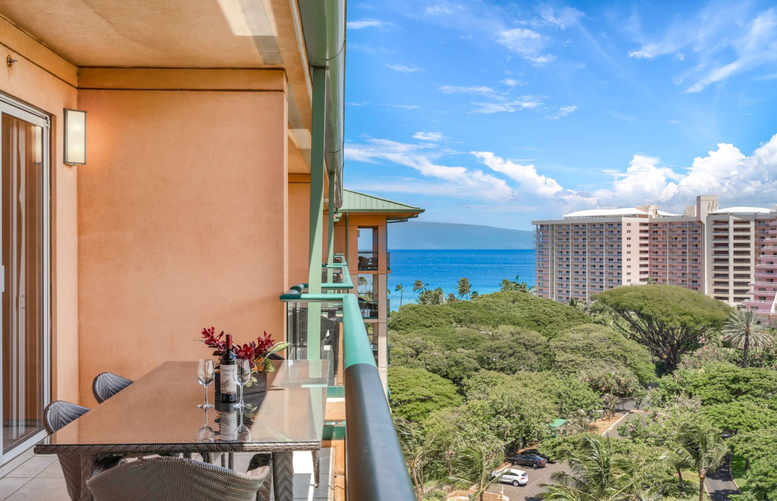 Condo in Lahaina · ★4.79 · 1 bedroom · 2 beds · 1 bath - Image 8