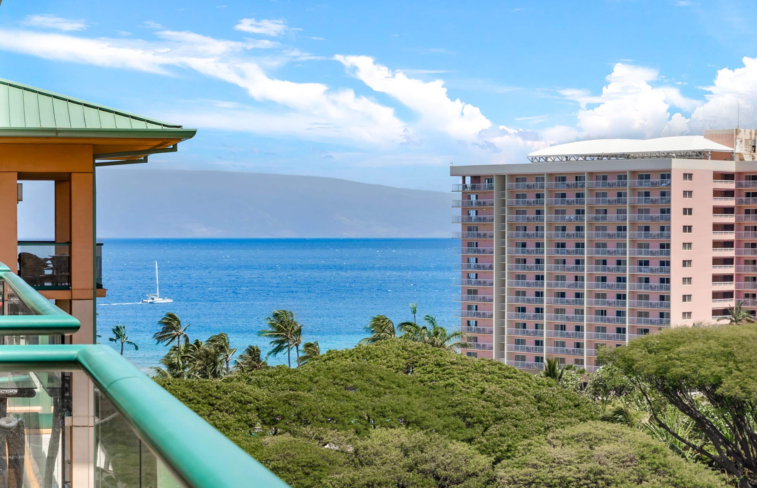 Condo in Lahaina · ★4.79 · 1 bedroom · 2 beds · 1 bath - Image 1