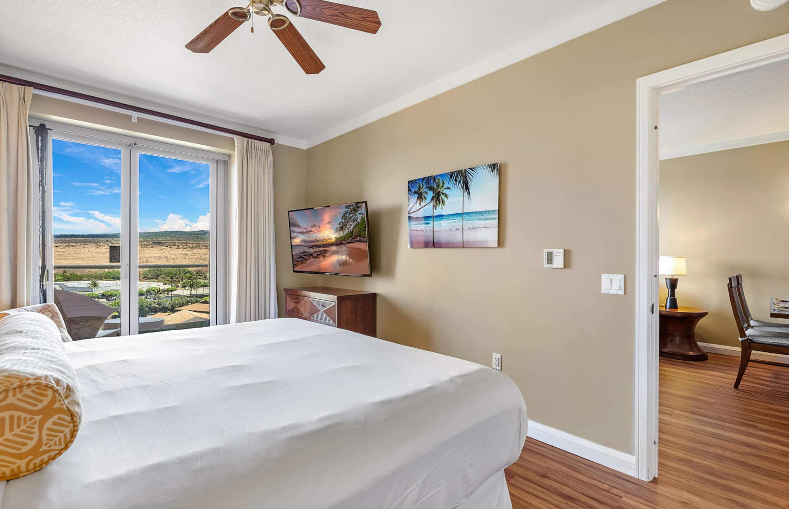 Condo in Lahaina · ★4.79 · 1 bedroom · 2 beds · 1 bath - Image 19