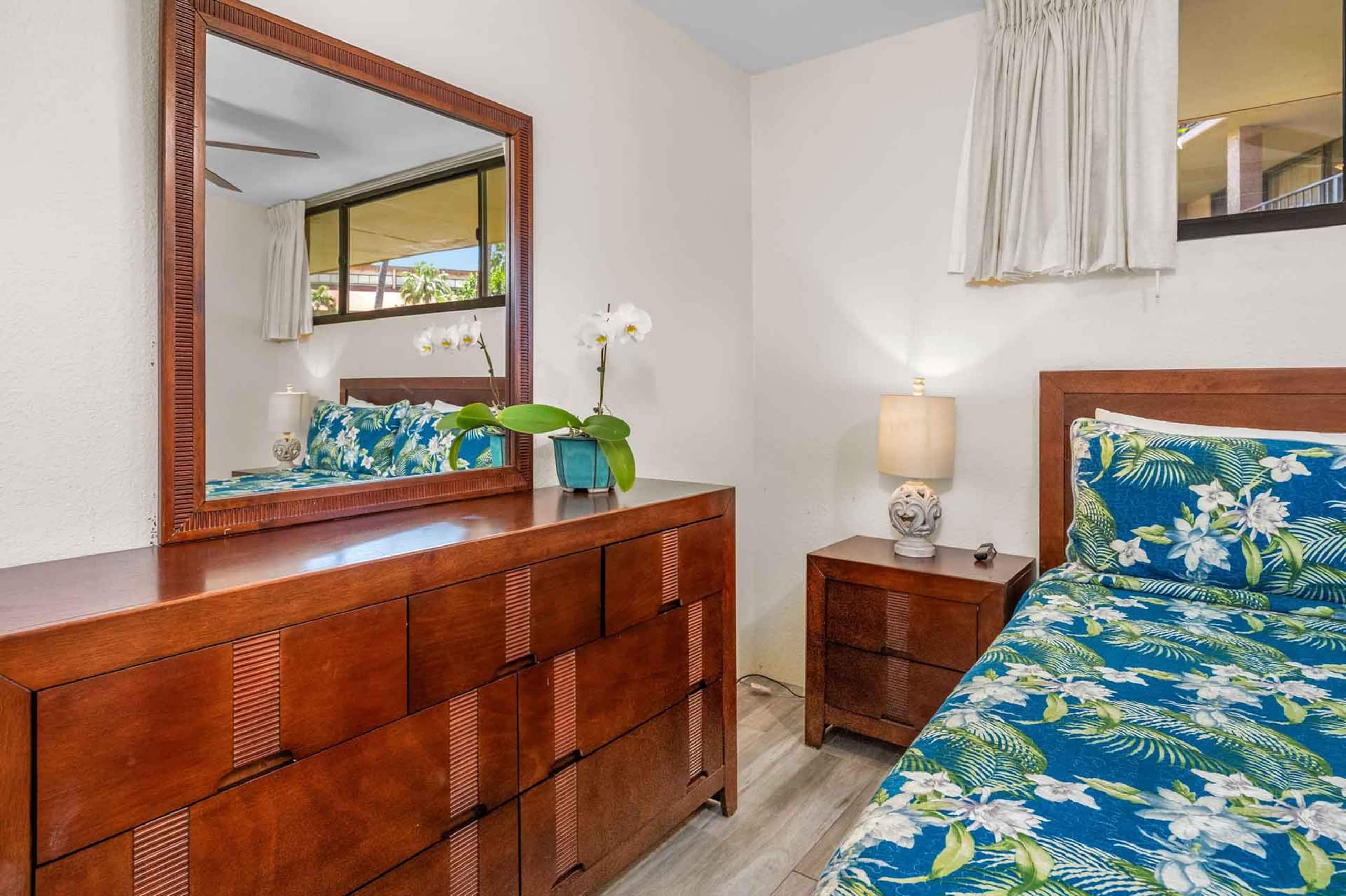 Deluxe One BD Ocean, AC, Wifi, pool  D105 - Image 21