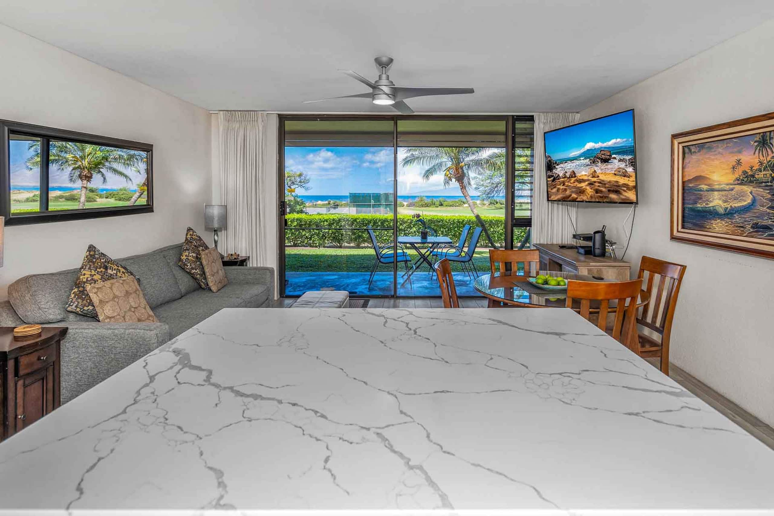 Deluxe One BD Ocean, AC, Wifi, pool  D105 - Image 16
