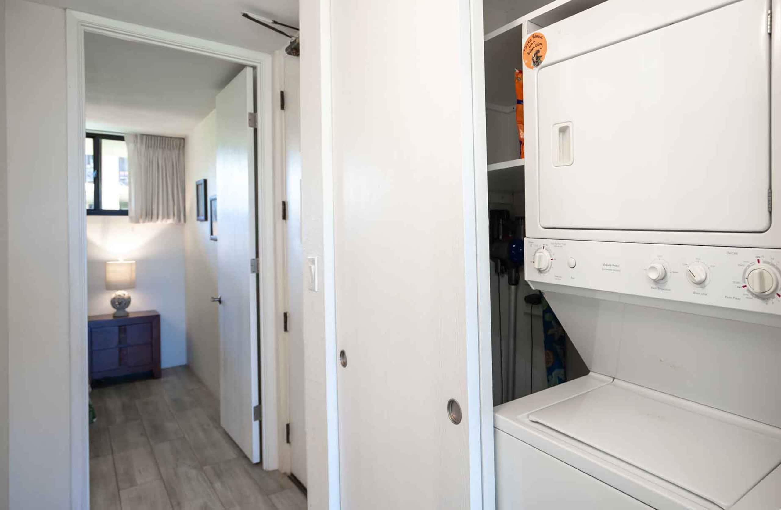 Deluxe One BD Ocean, AC, Wifi, pool  D105 - Image 28