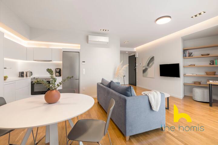 Urban APT with Stunning Acropolis View & Roofdeck gallery image 5