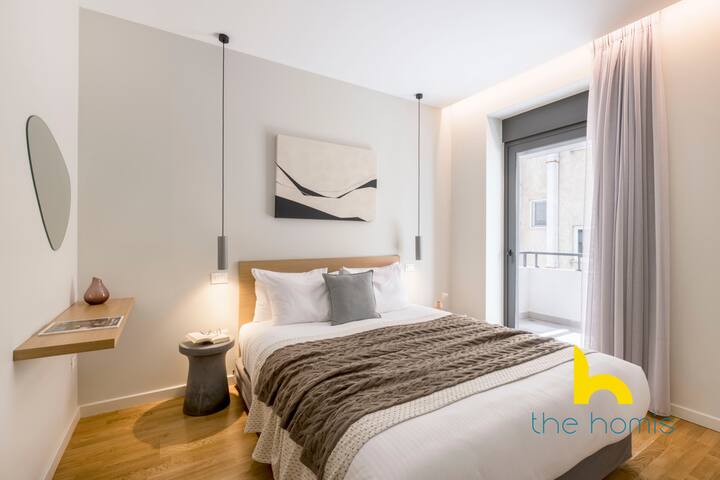 Urban APT with Stunning Acropolis View & Roofdeck gallery image 3