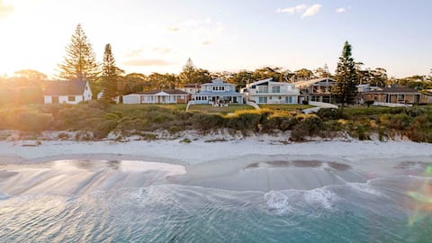 Successful Airbnb property: 'Shearwater' - Jervis Bay Beachfront Haven in Callala Beach