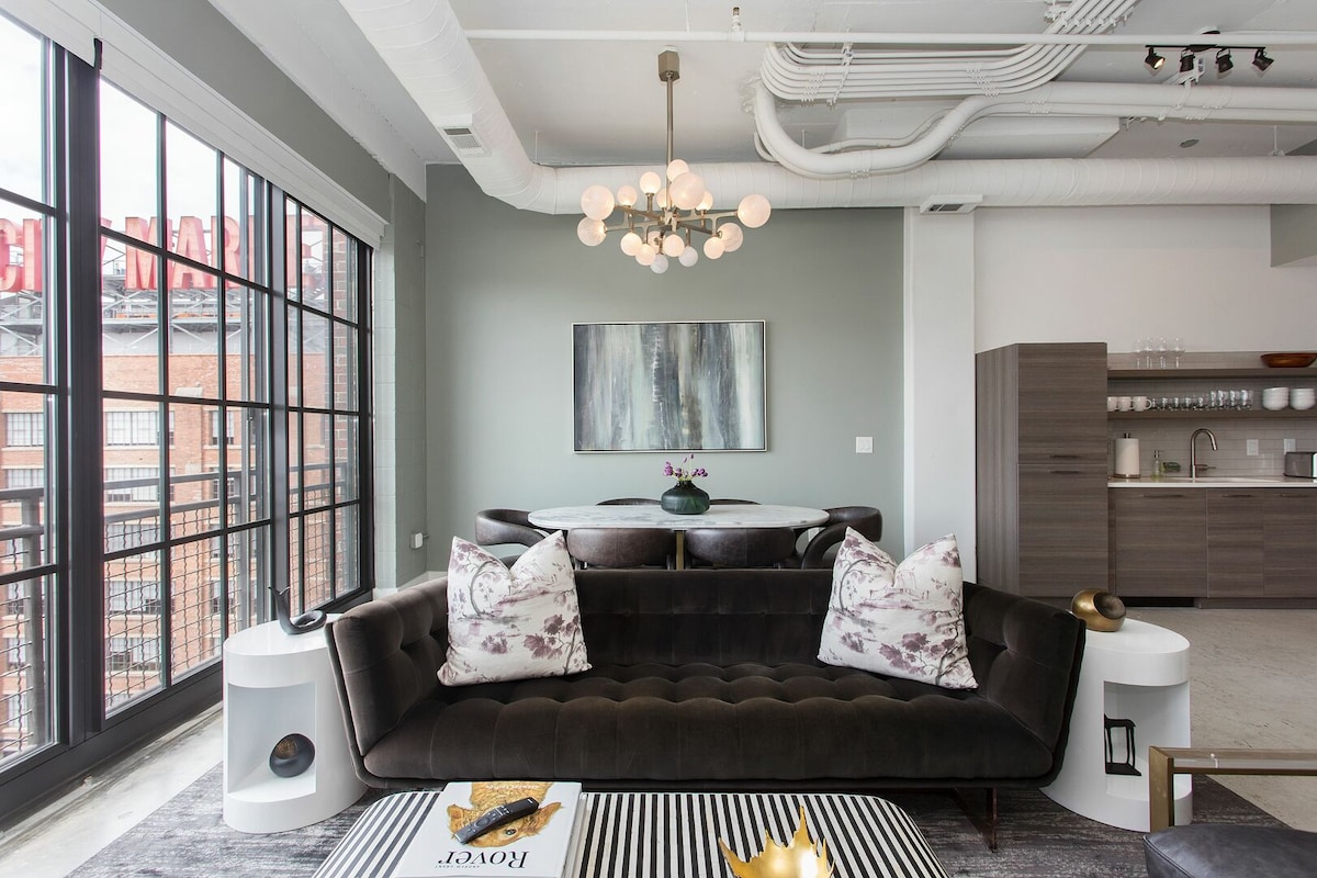 Ponce City Market by ALR - Alluring Abode - Apartments for Rent in Atlanta,  Georgia, United States - Airbnb, image size:1200x800