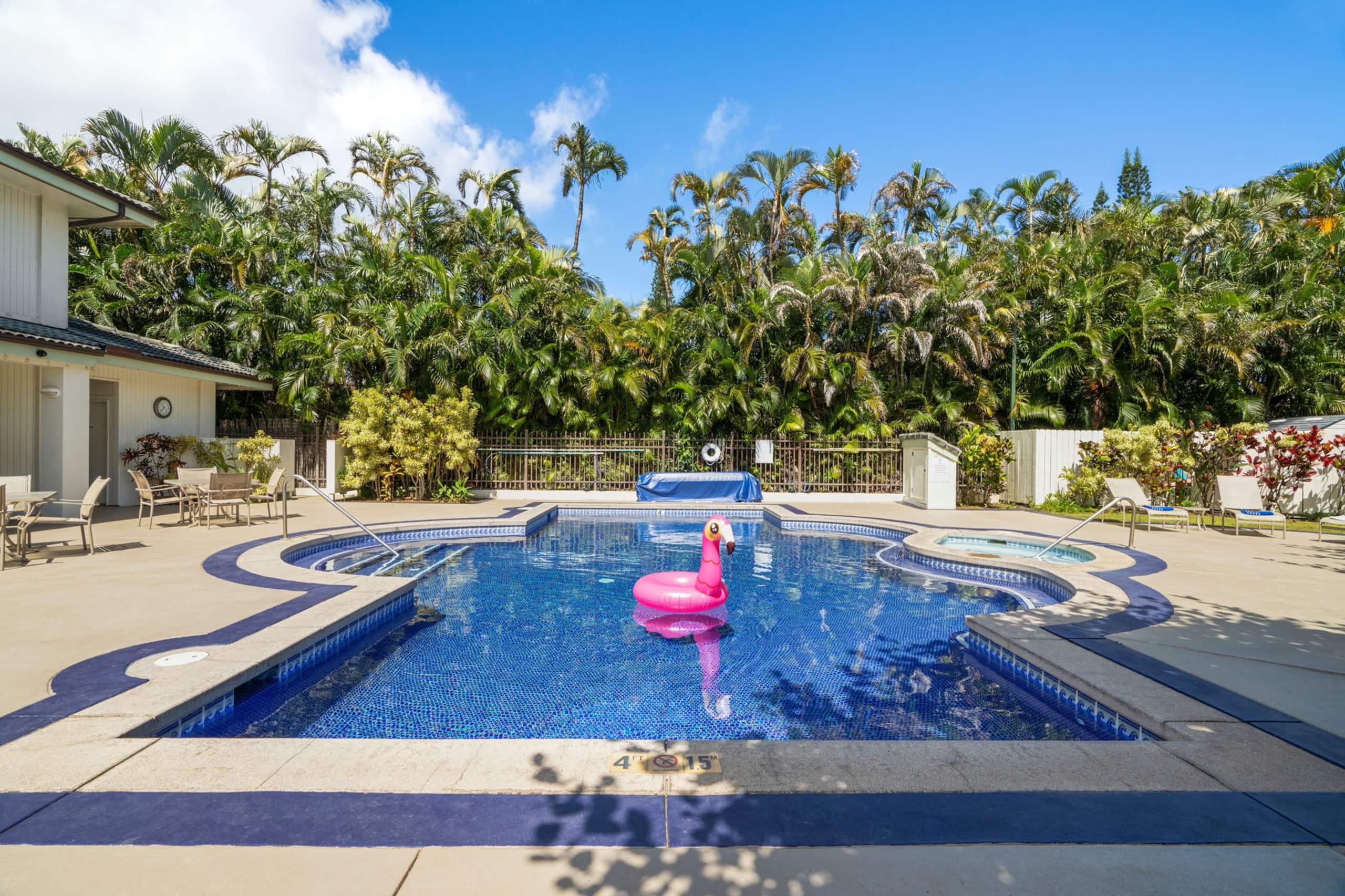 Golf Course Frontage, Heated Pool, Mins to Beaches - Photo 32