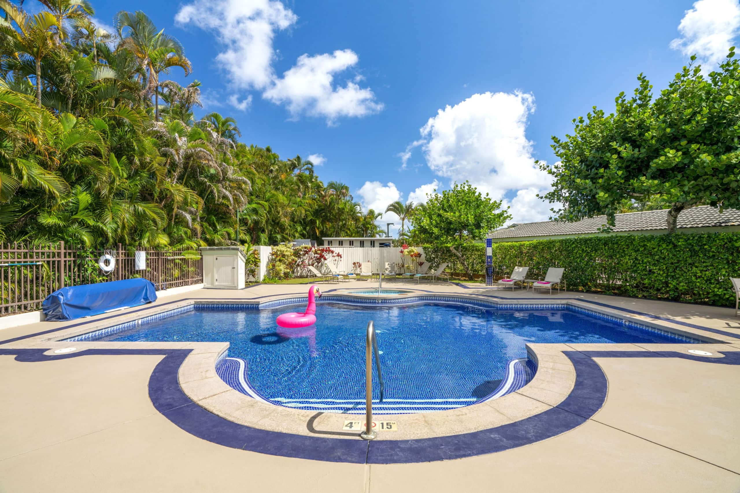 Golf Course Frontage, Heated Pool, Mins to Beaches - Photo 18
