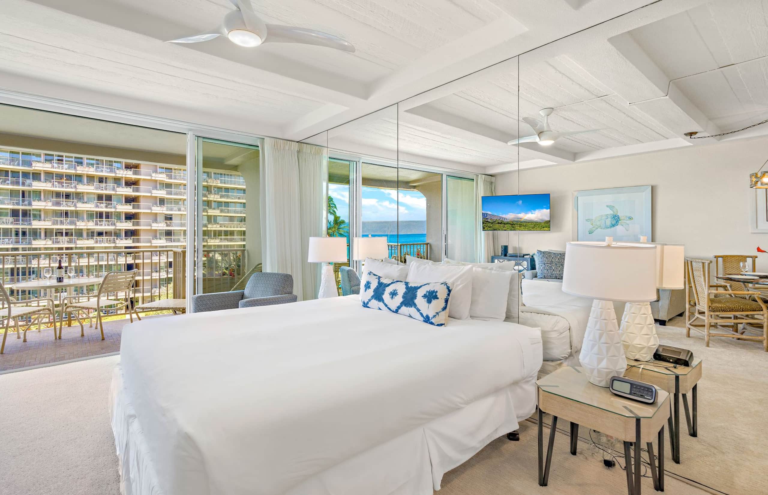 Condo in Lahaina · ★4.84 · Studio · 2 beds · 1 bath - Image 19