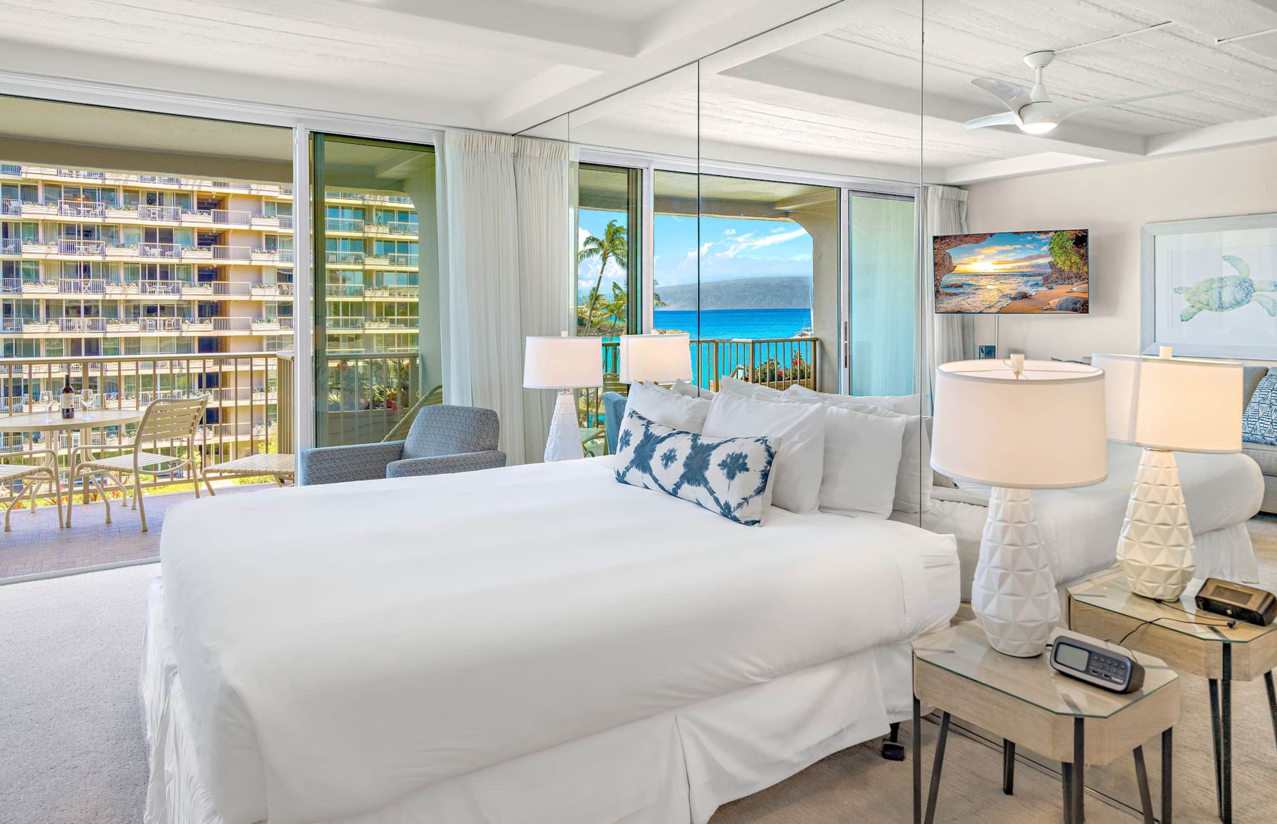 Condo in Lahaina · ★4.84 · Studio · 2 beds · 1 bath - Image 6
