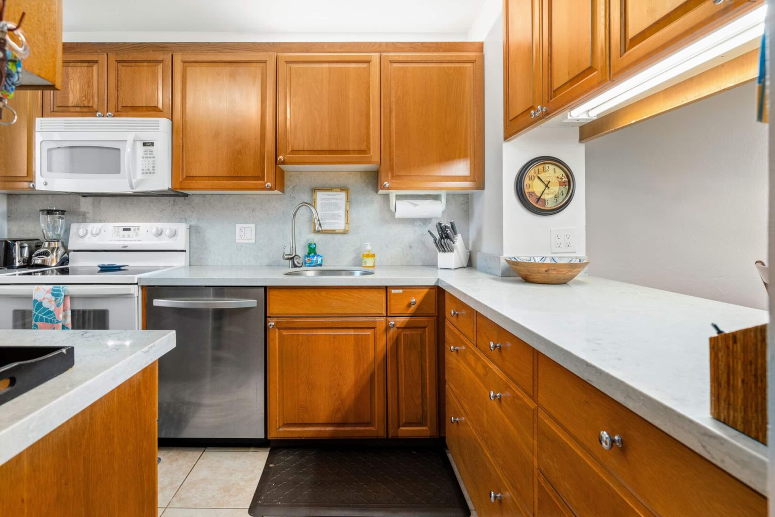 Condo in Kihei · ★4.69 · 2 bedrooms · 4 beds · 2 baths - Image 38