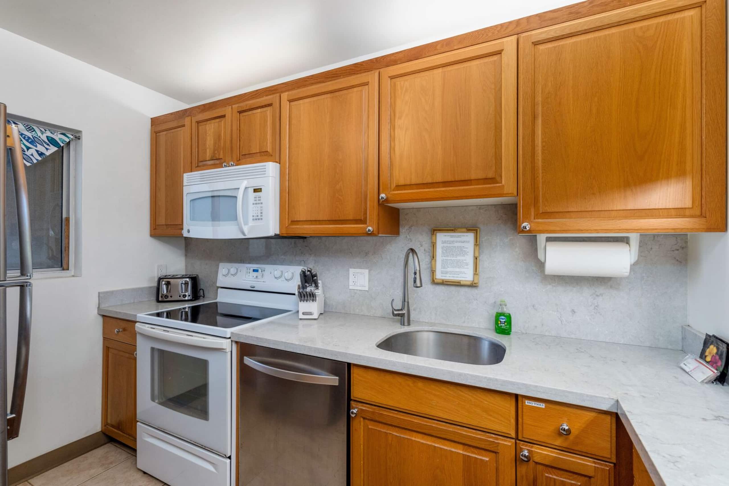 Condo in Kihei · ★4.69 · 2 bedrooms · 4 beds · 2 baths - Image 5