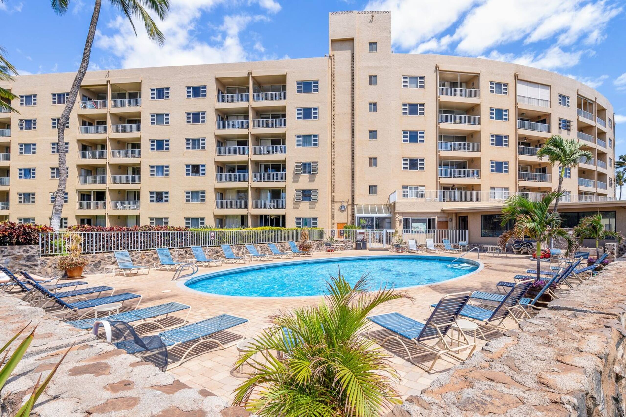 Condo in Kihei · ★4.46 · 2 bedrooms · 3 beds · 2 baths - Image 39