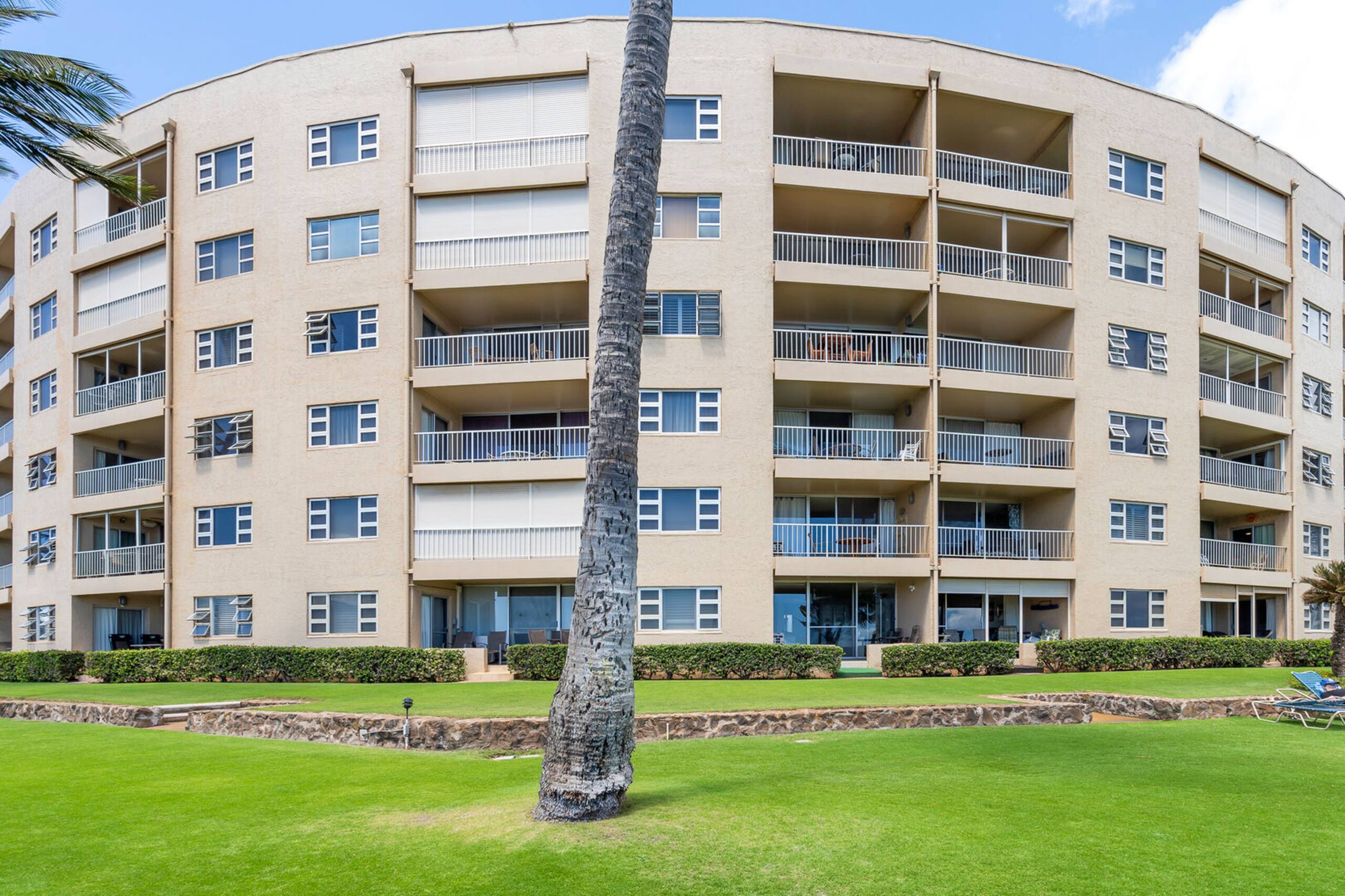 Condo in Kihei · ★4.46 · 2 bedrooms · 3 beds · 2 baths - Image 36