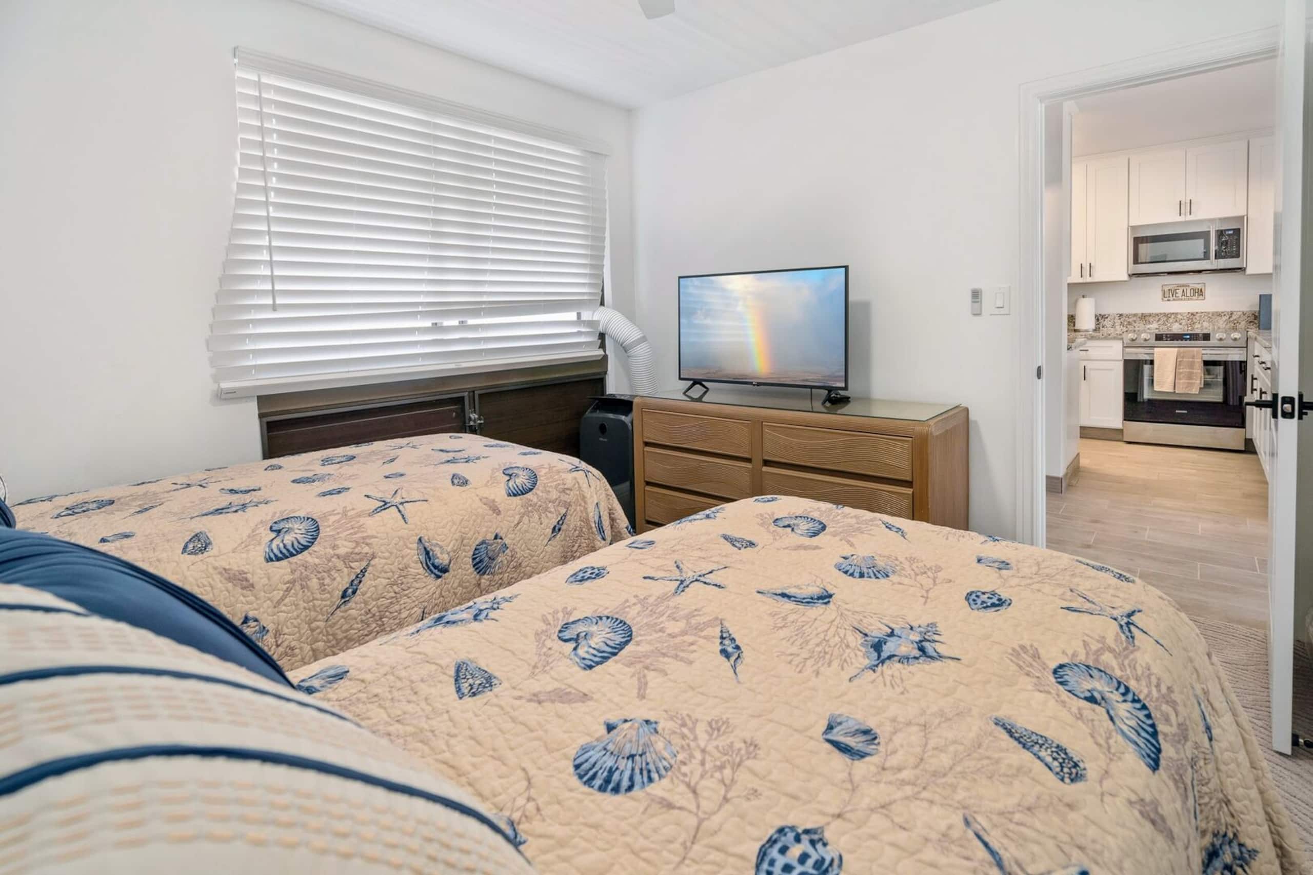Condo in Lahaina · ★4.67 · 2 bedrooms · 4 beds · 2 baths - Image 27