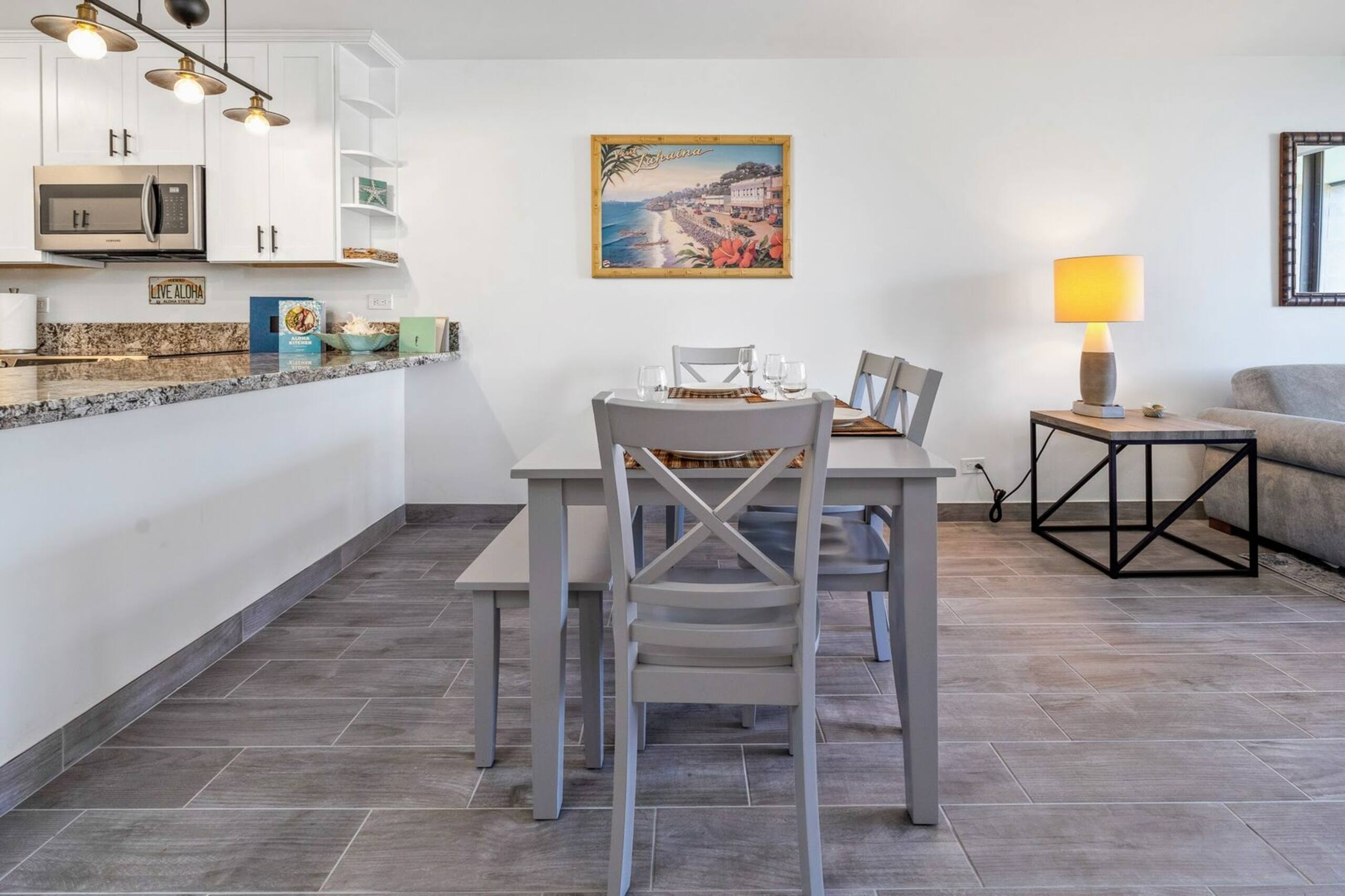 Condo in Lahaina · ★4.67 · 2 bedrooms · 4 beds · 2 baths - Image 21