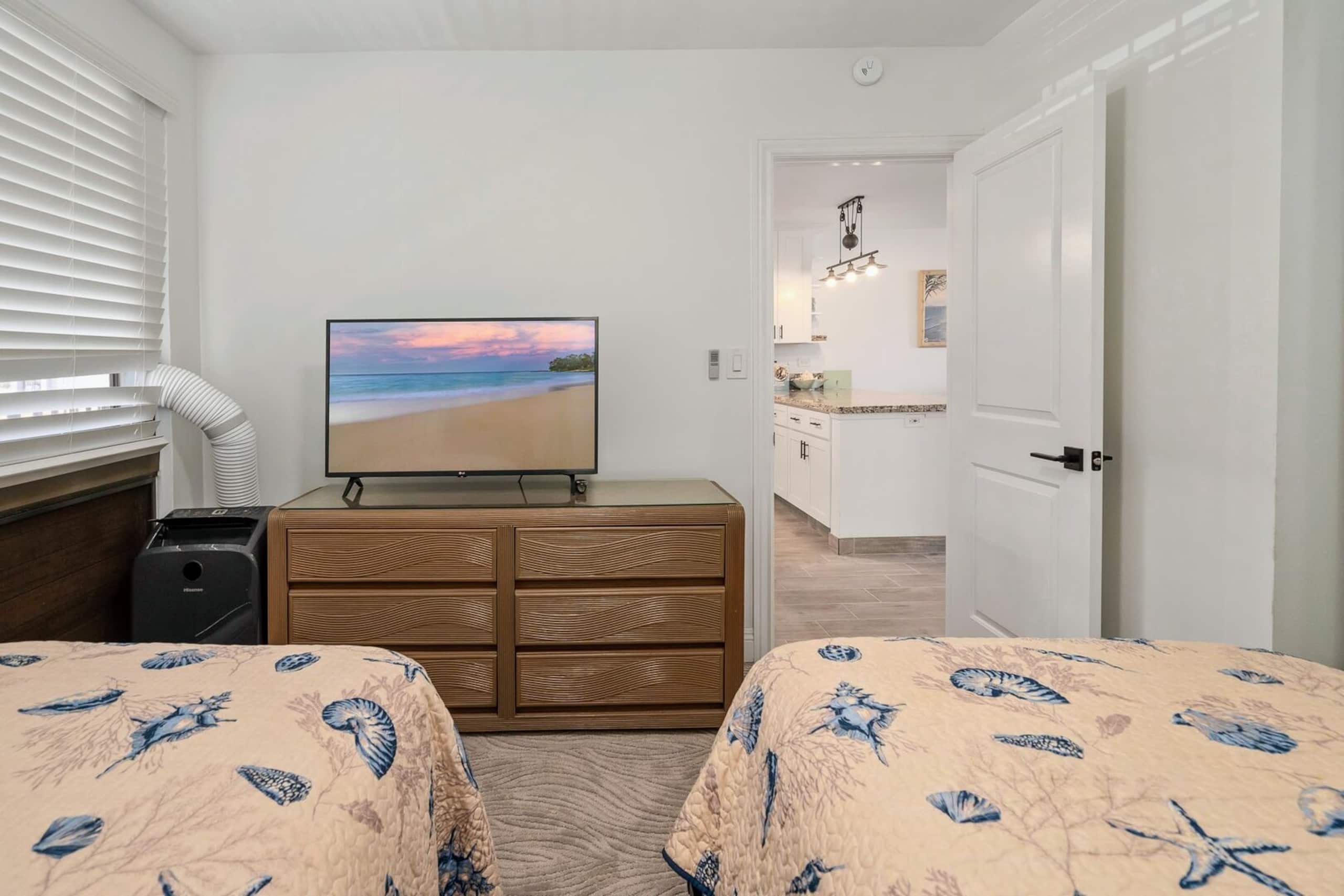 Condo in Lahaina · ★4.67 · 2 bedrooms · 4 beds · 2 baths - Image 9