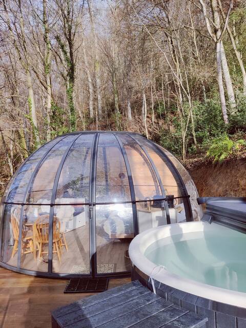 Dôme transparent-Tent-Comfort-Private Bathroom