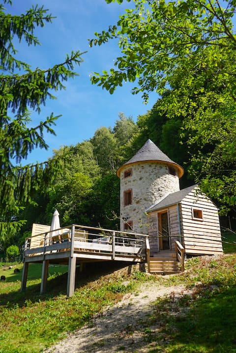 The Dovecote with private hottub