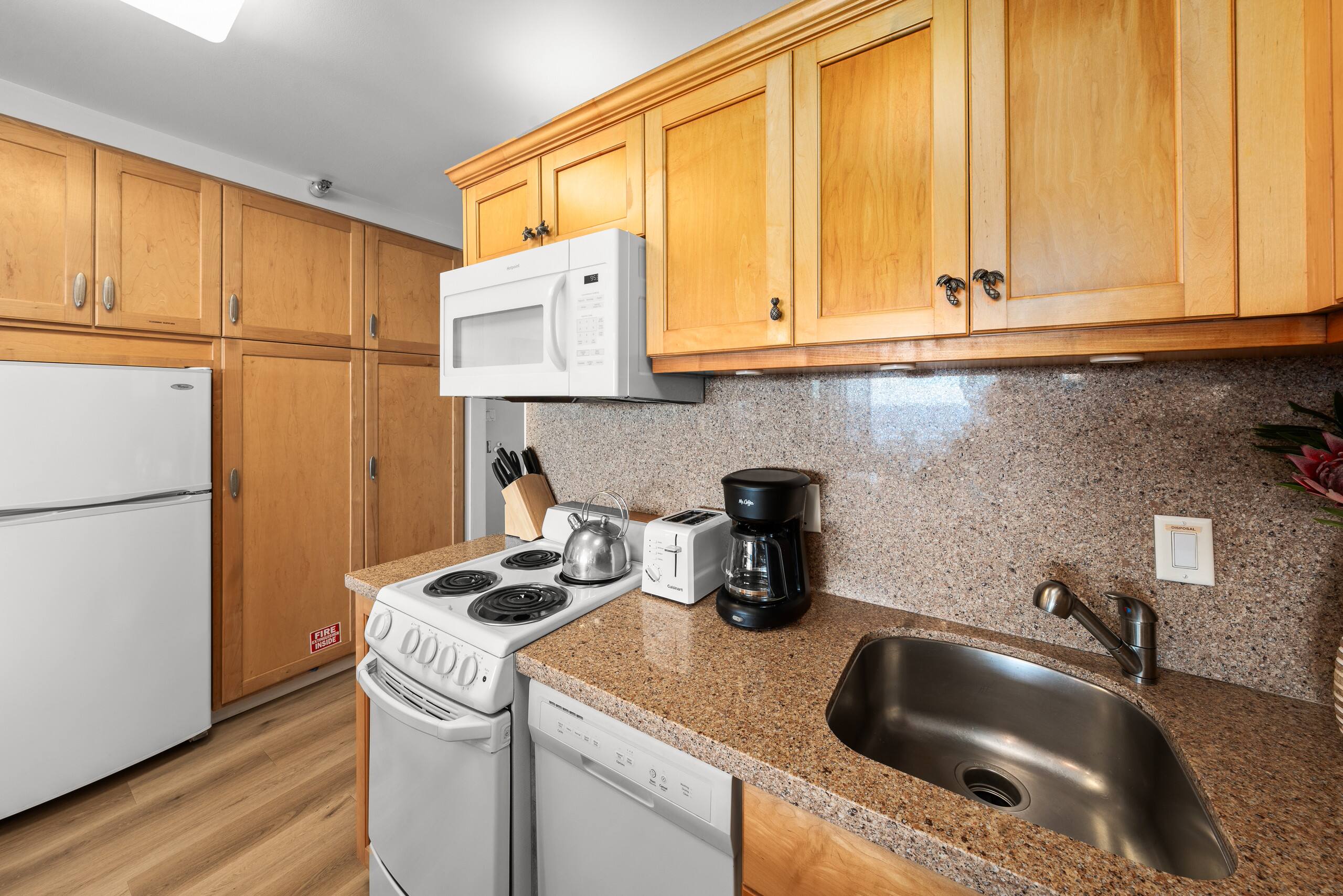 Condo in Lahaina · ★4.83 · 1 bedroom · 1 bed · 1 private bath - Image 19
