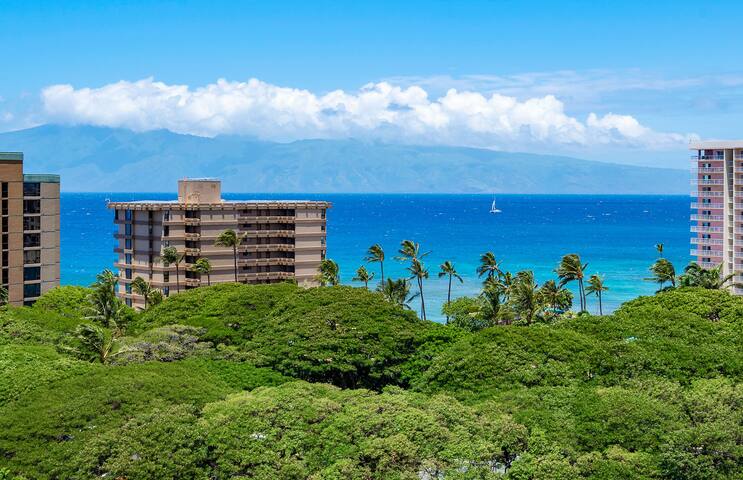 Maui Resort Rentals: Honua Kai Konea 1032 gallery image 2