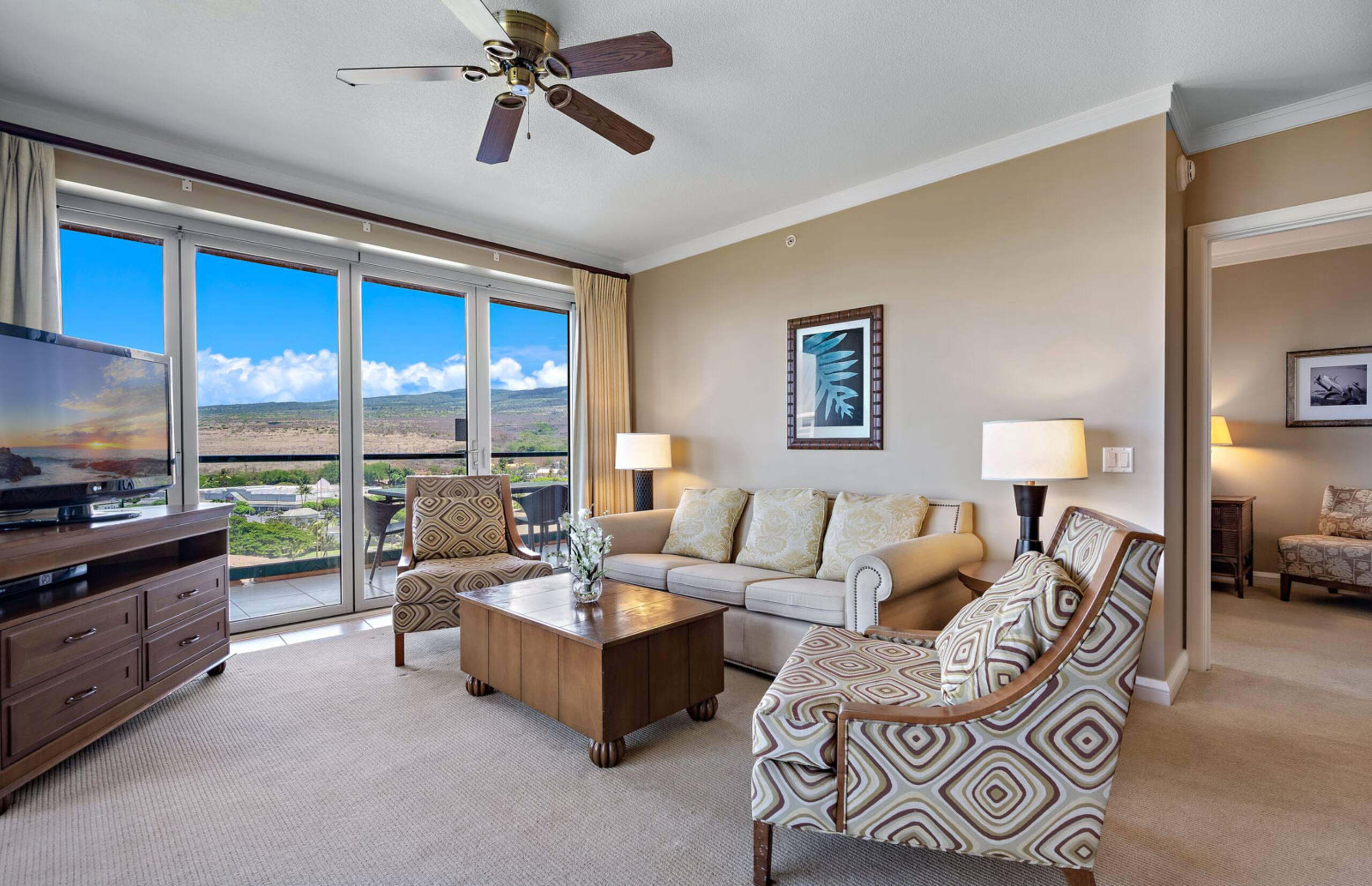 Condo in Lahaina · ★4.8 · 2 bedrooms · 3 beds · 2 baths - Image 6