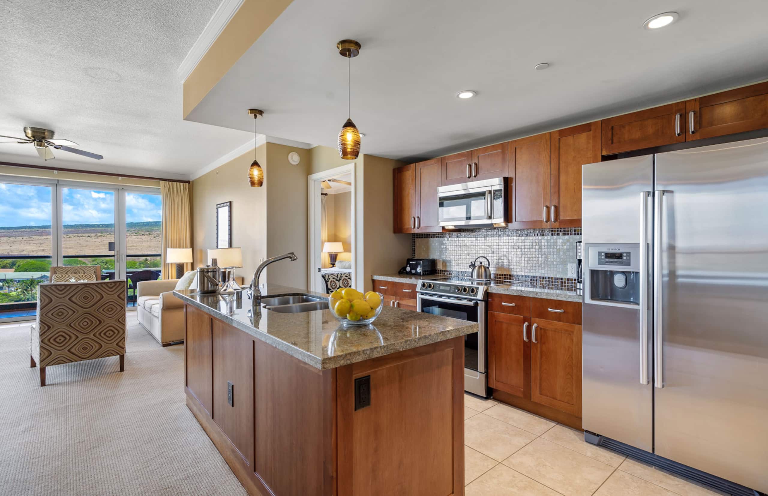 Condo in Lahaina · ★4.8 · 2 bedrooms · 3 beds · 2 baths - Image 7