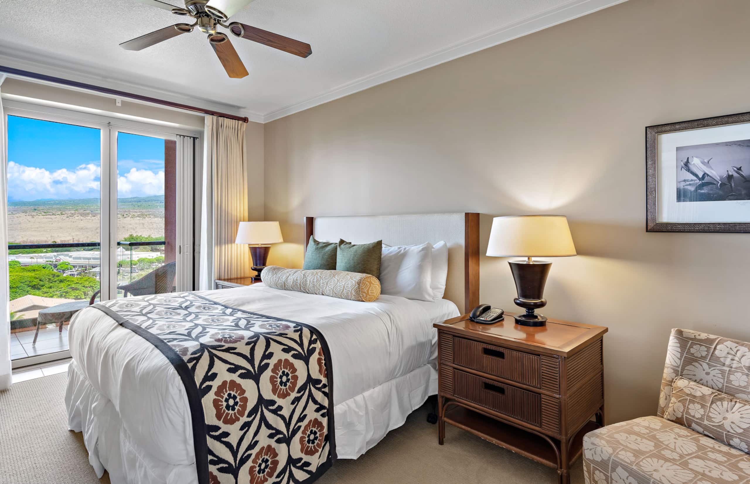 Condo in Lahaina · ★4.8 · 2 bedrooms · 3 beds · 2 baths - Image 21