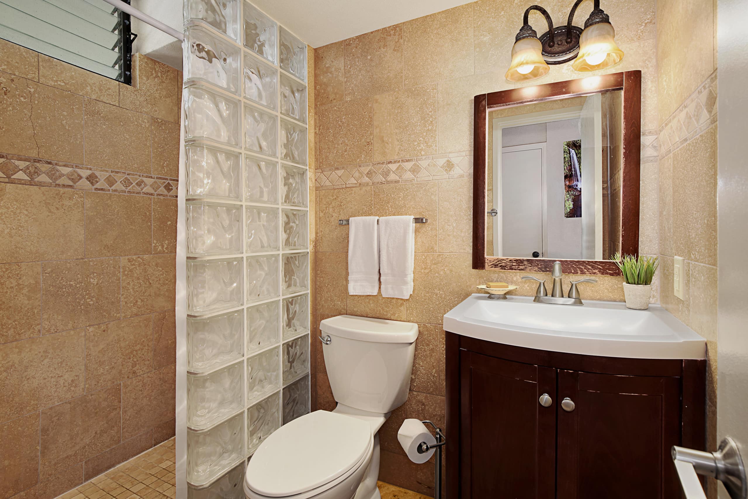 Condo in Koloa · ★4.79 · 2 bedrooms · 2 beds · 1 bath - Image 10